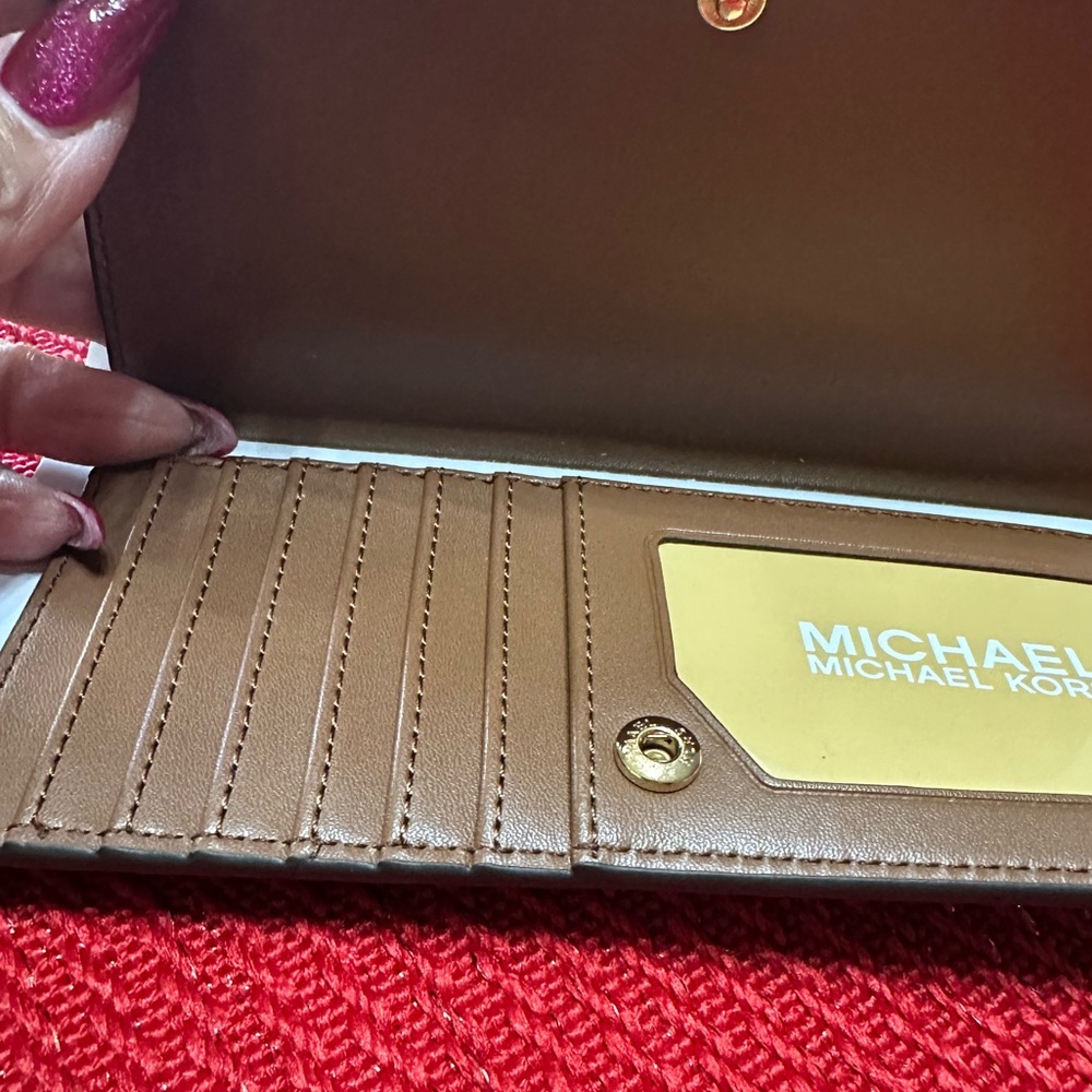 🤎🤎NWT Michael Kors Jet Set large Brown signature Wallet🤎🤎 - Picture 7 of 16
